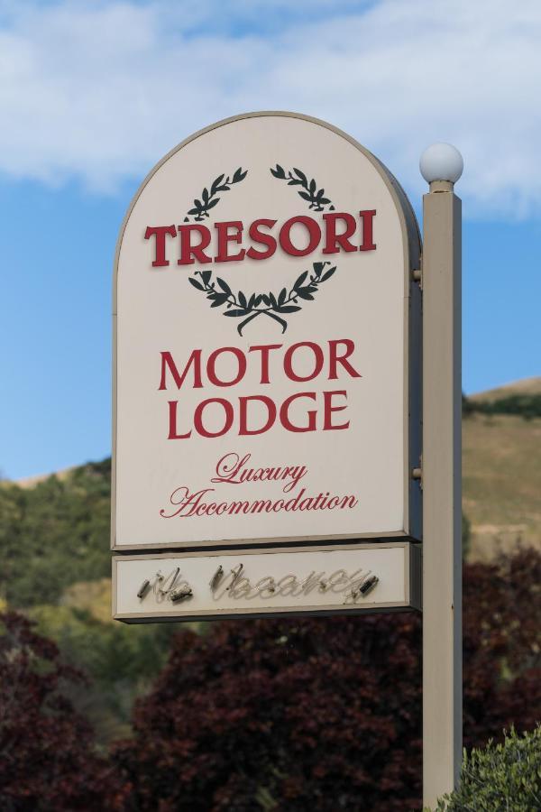 Tresori Motor Lodge Akaroa Esterno foto